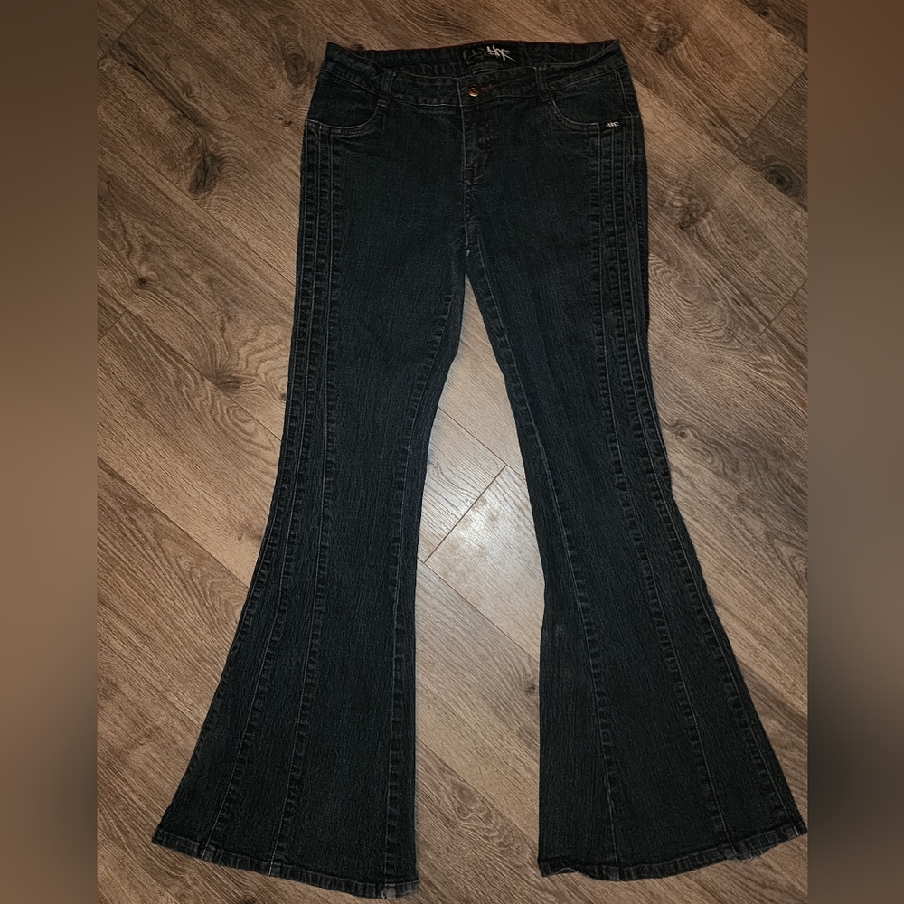 Vintage Hot Topic Chor low rise flared jeans
